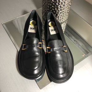 DKNY Shoes | DKNY Flats